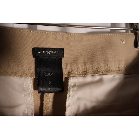 Ann Taylor Stretch Pants Khaki Size 6 Cropped Curvy Fit. - Picture 7 of 16